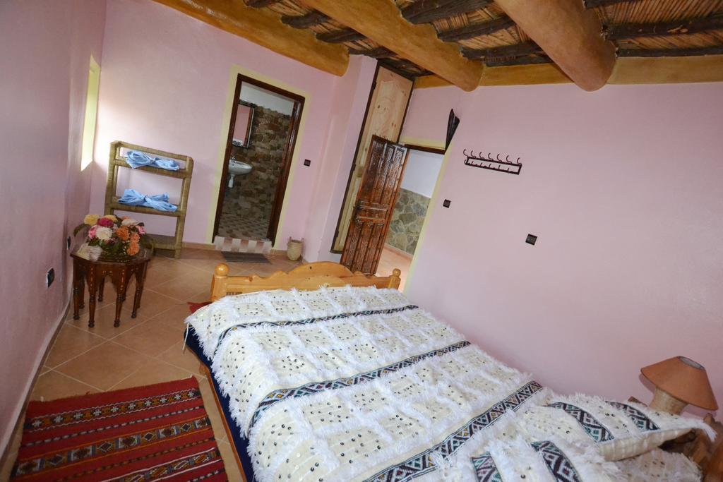 Tizourgane Kasbah Hotel Tiguissas Room photo